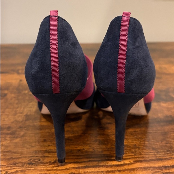Boden Arabella pumps size 39 US Size 8 Navy Blue Suede Purple Pointy Toe Shoes - Picture 5 of 6